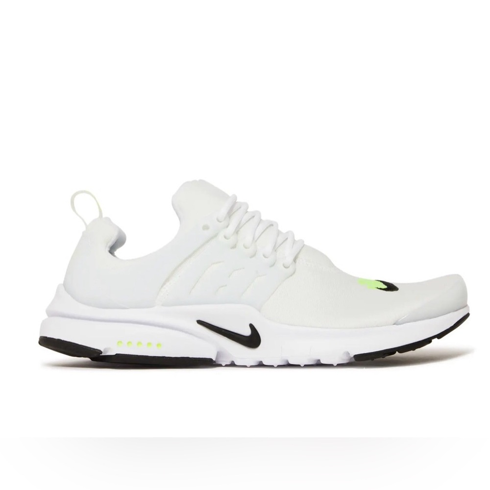 Nike Presto GS in White Volt